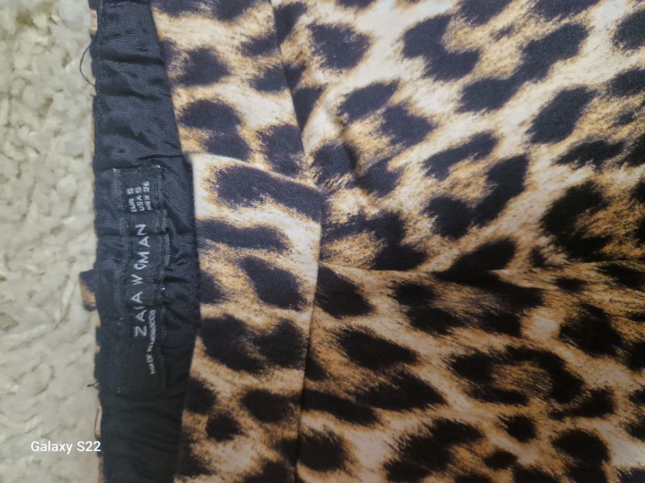 Blugi în stare perfectă