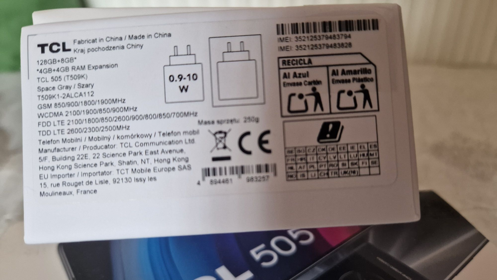 Мобилен телефон Tcl 505