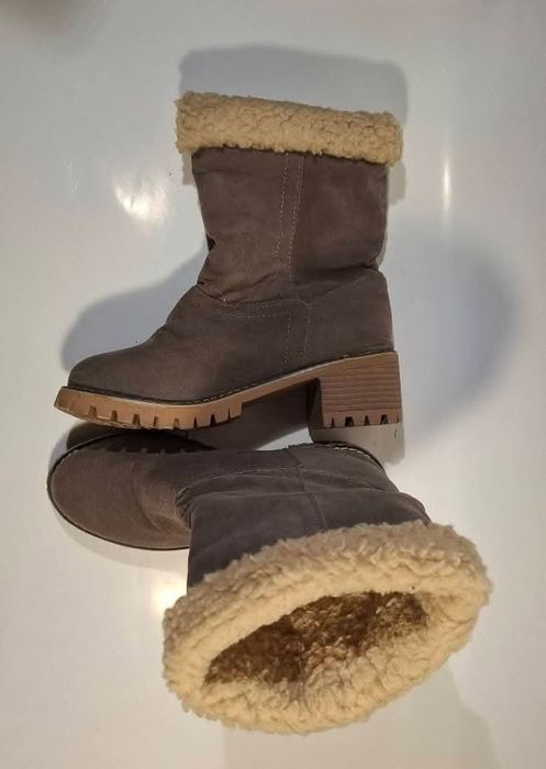 Cizme scurte imblanite