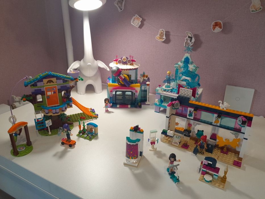 Lego-Frends для девочек 4 набора  с инструкциями  15000 тг за все
