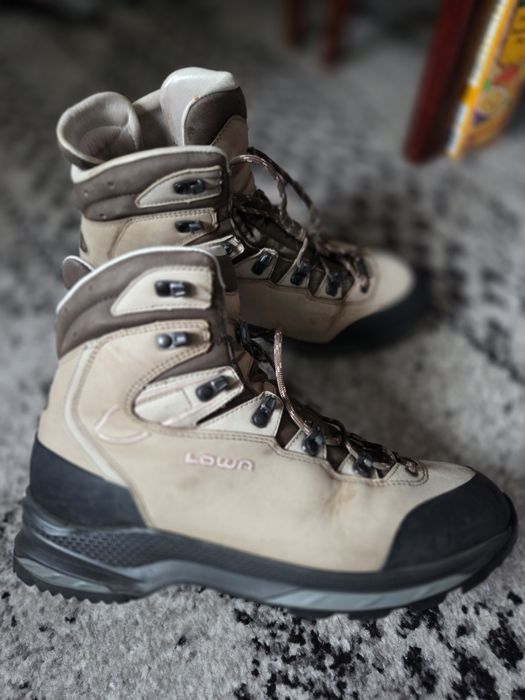 Bocanci lowa mauria evo