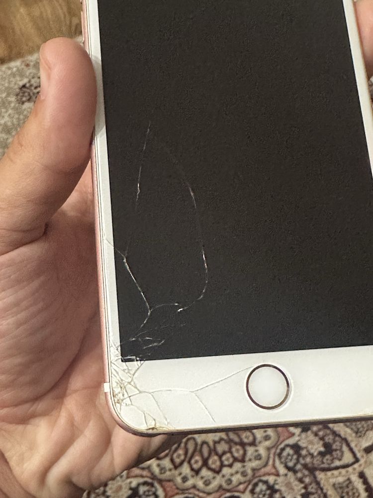 Iphone 6 S Plus sotiladi