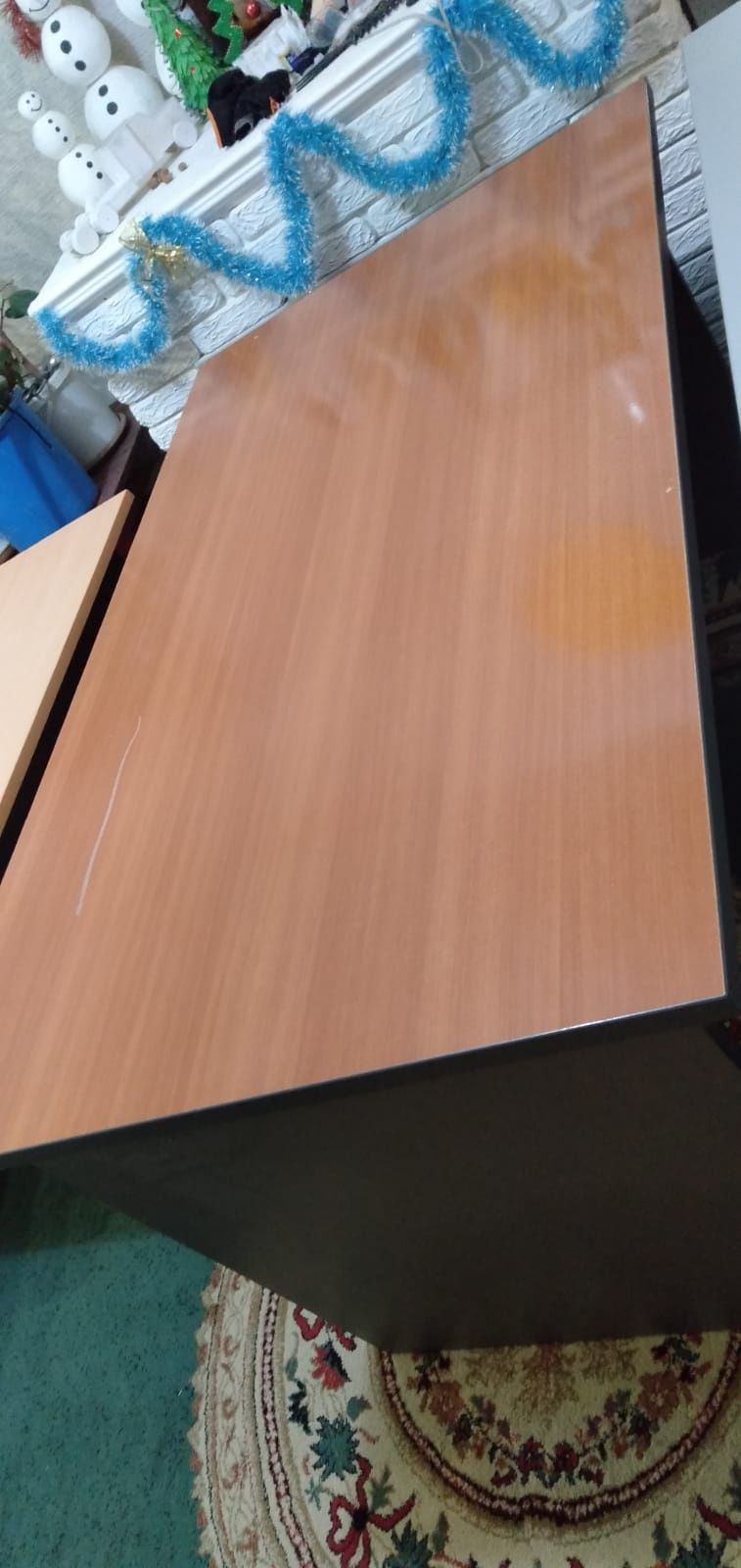 Продам офисные столы и угловой стол