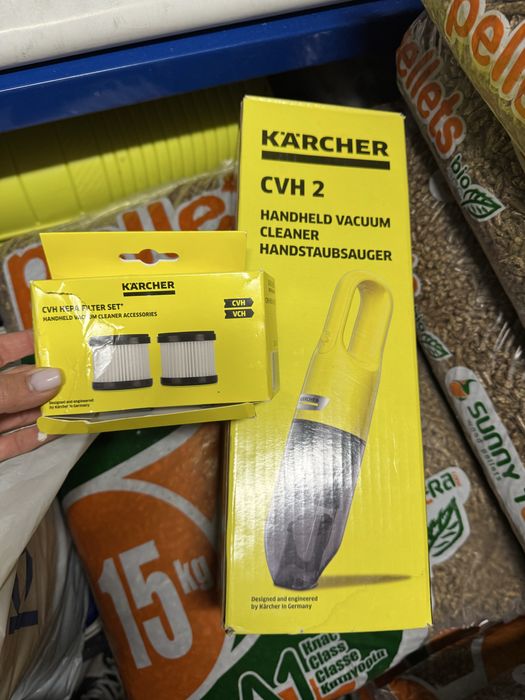 Ръчна прахосмукачка Karcher CVH 2