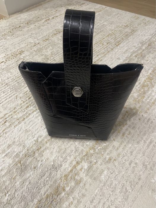 Черная сумка