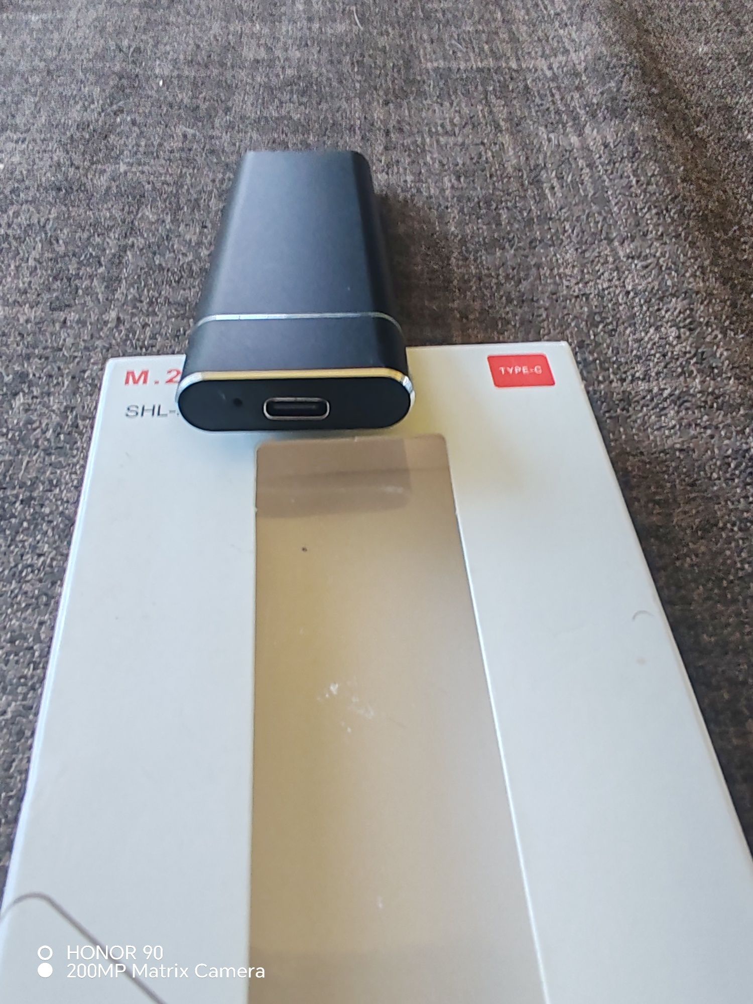 Хард диск ssd 8TB