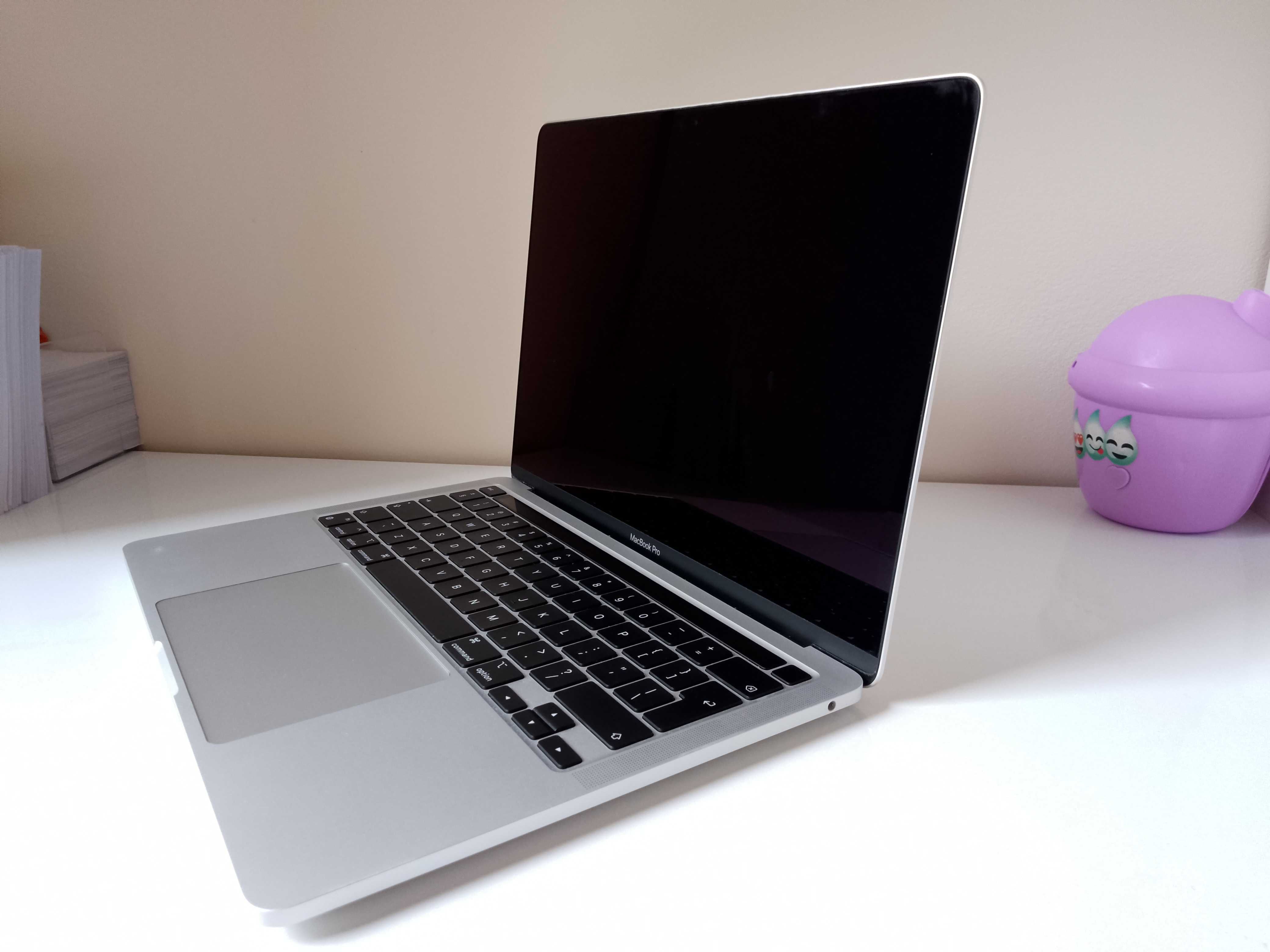 (Като нов) - MacBook Pro M1 13.3 inch 16GB 256GB