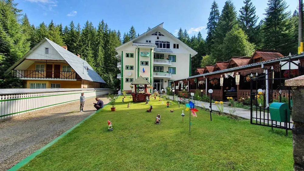 Cazare vila Durau, 18 camere, minim 3 zile