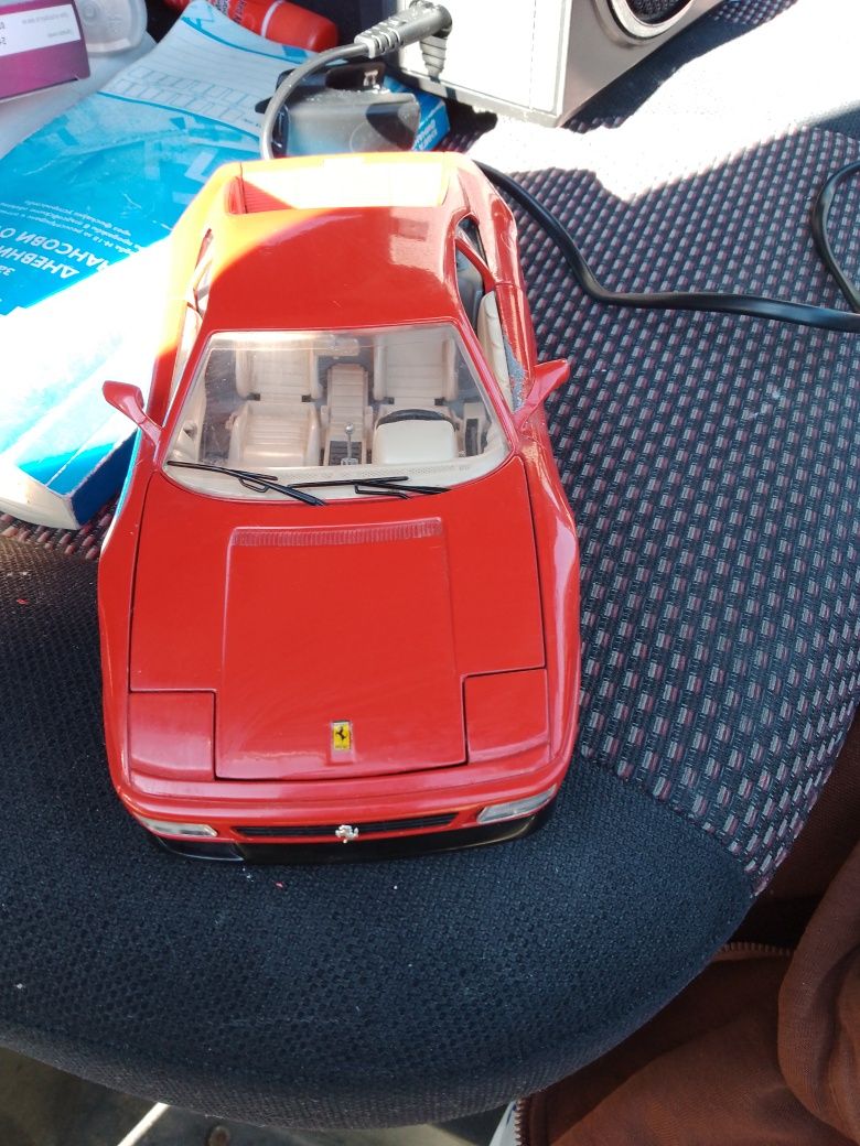 Количка Ferrari-метална