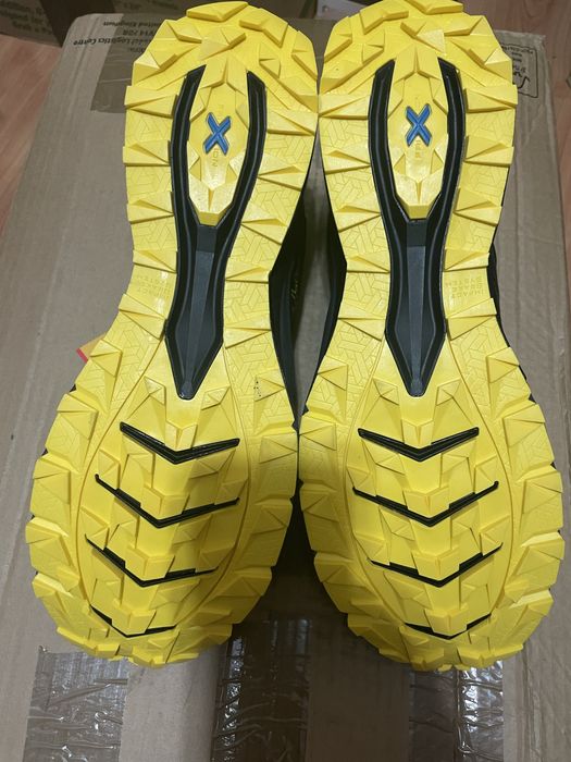 La Sportiva Karacal 46 nu meindl Scarpa Lowa Dynafit altra