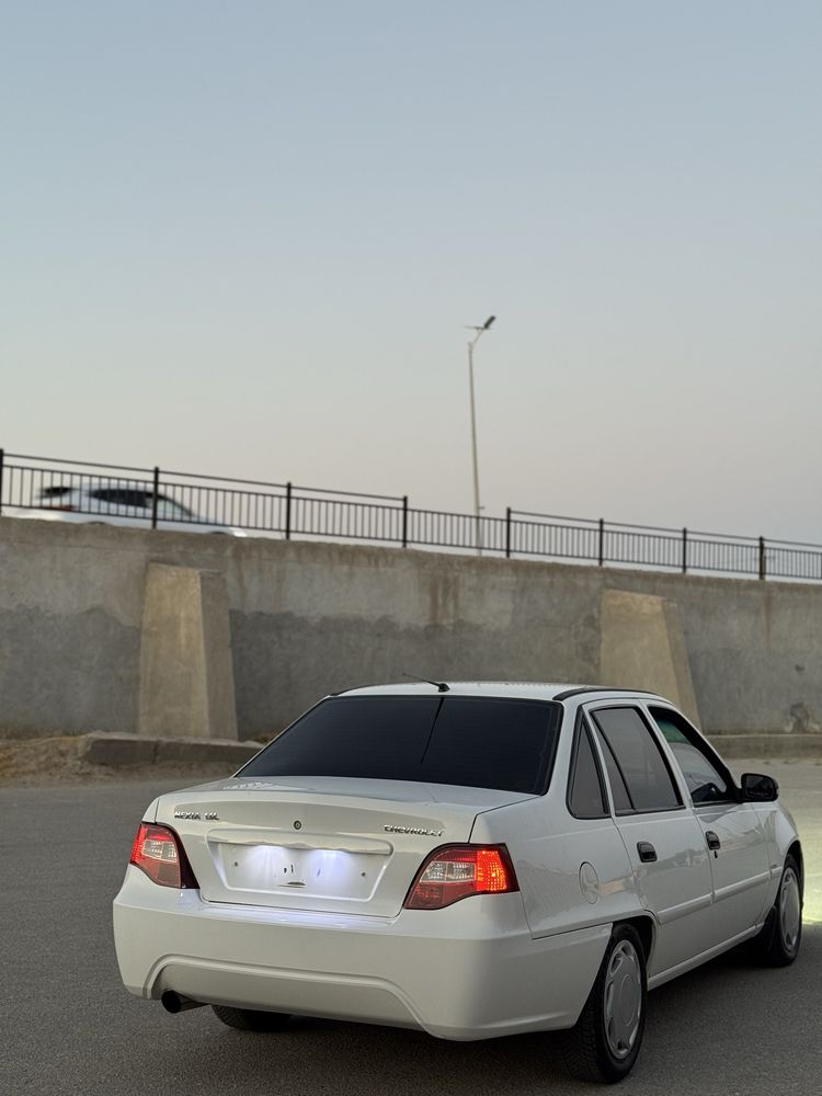NEXIA 2 1.8Full 2012