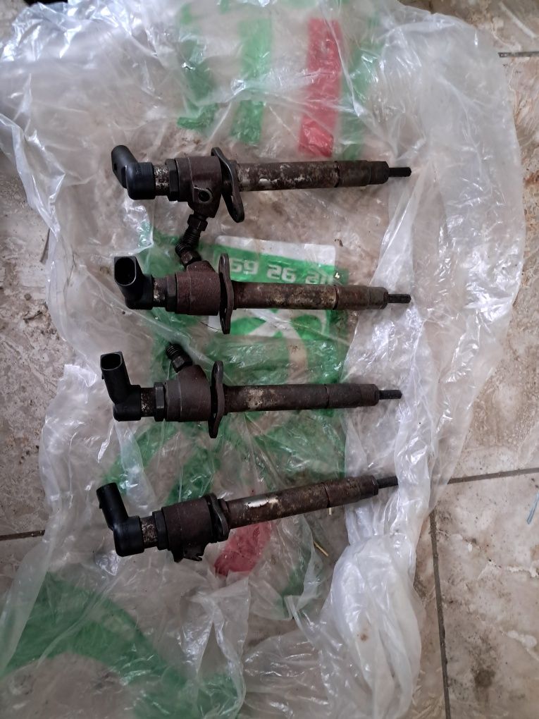 Vand 4 injectoare Land Rover/Range Rover