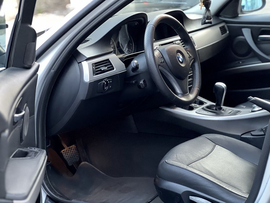 BMW Seria 3 E90 , 2008 , Cutie Automata , Full Options