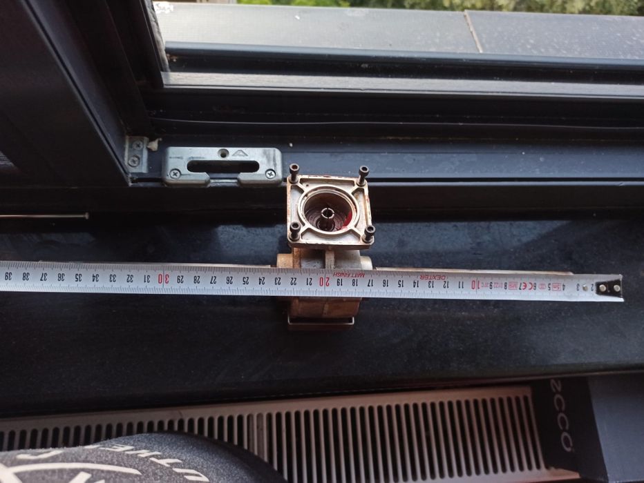 Mini grup mânere cu priza pt motocoasa electrica