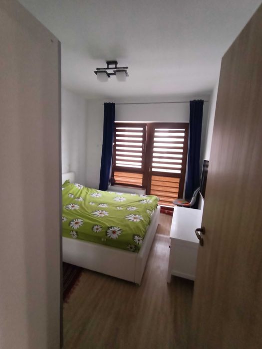 Apartament de închiriat