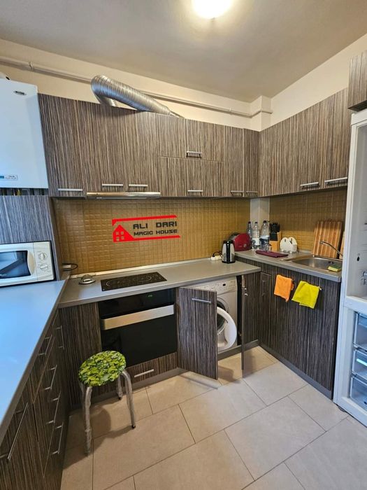 Vand apartament zona petrom/calea baciu