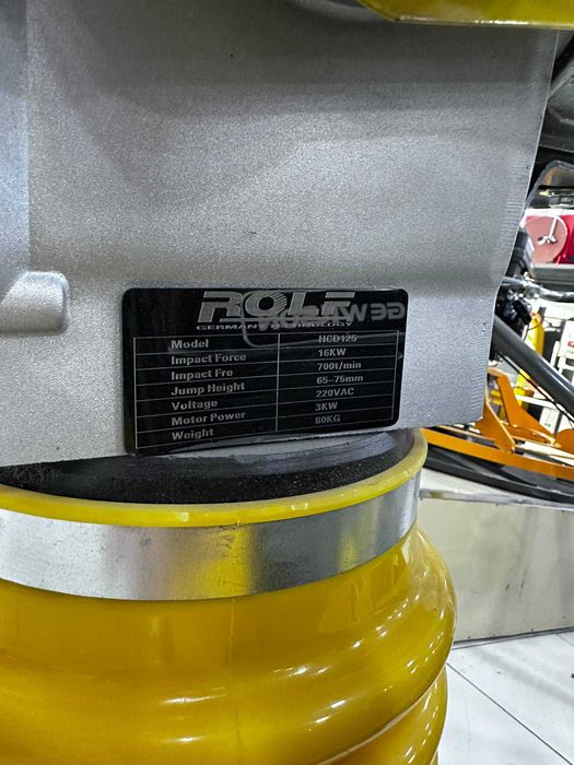 Трамбовка  Tramboka Кенгуру  Kenguru Виброплита Rolf 3000вт  HDC 125