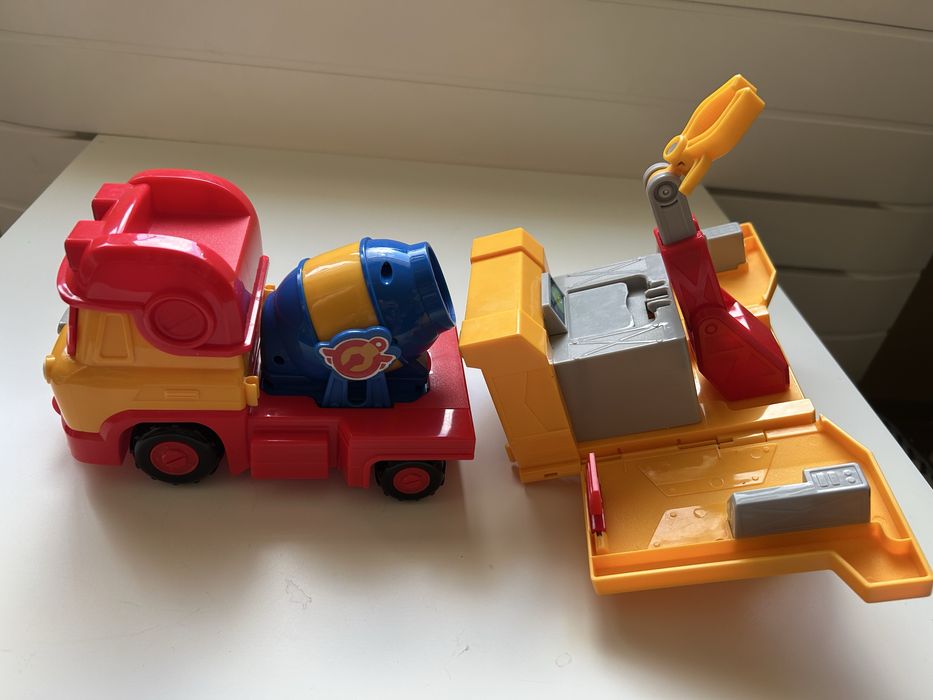 Базата на самолета Джет SuperWings