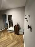 Vand apartament 3 camere , complet renovat, zona 7 noiembrie