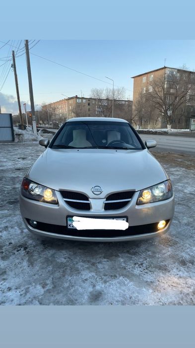 Продам машину Nissan almera 2004 года