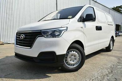 Врата странична -лява за HYUNDAI H1  2,5 CRDI 6MT - 1 брой