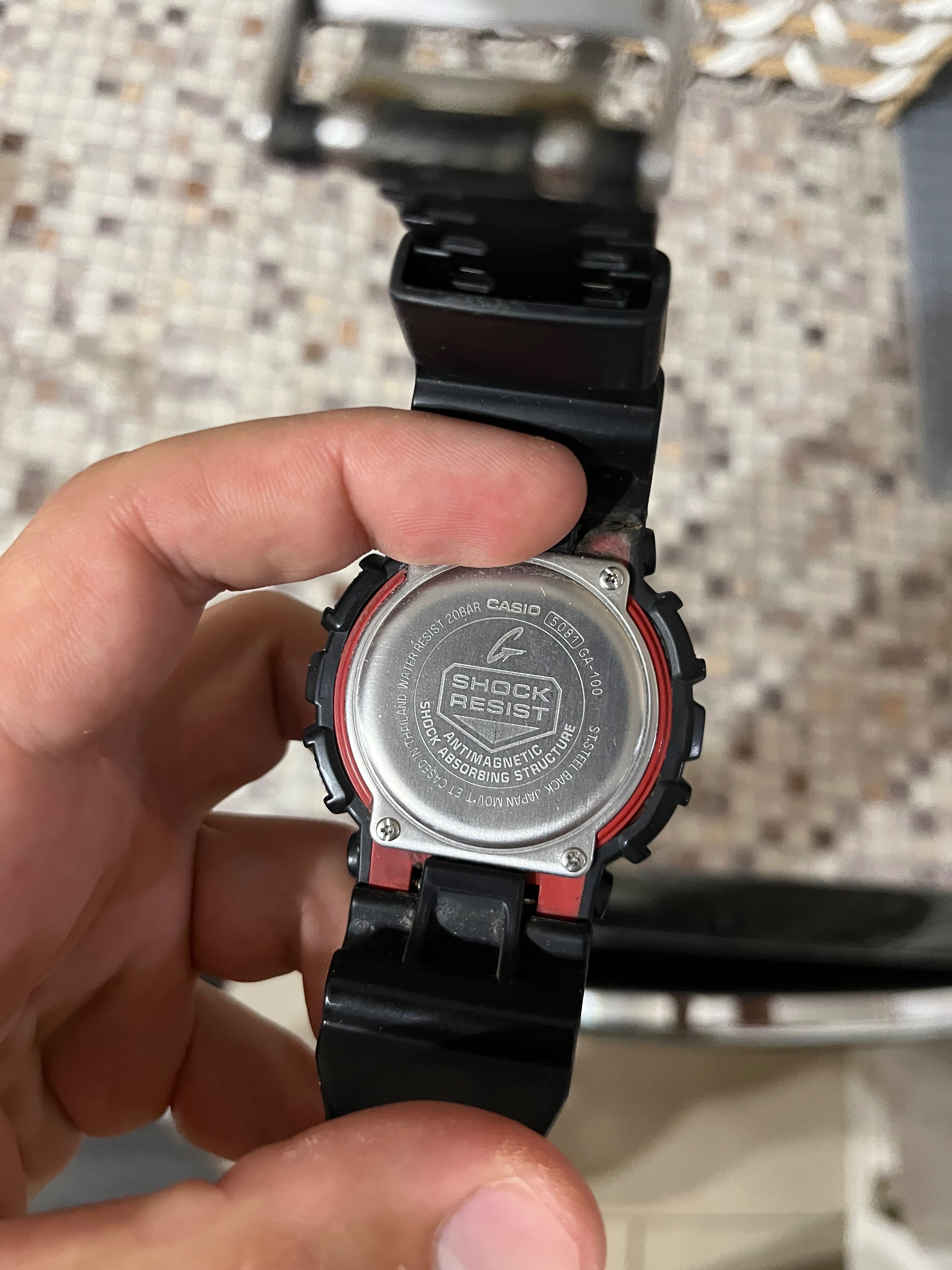 Часовник CASIO G-SHOCK GA-100
