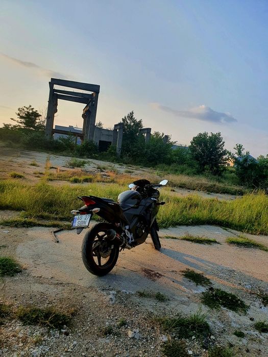 Honda CBR125r  2015