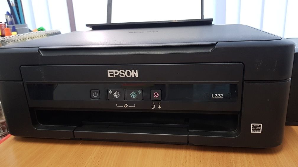 Цветной фото принтер Epson L222/струйный,цветной