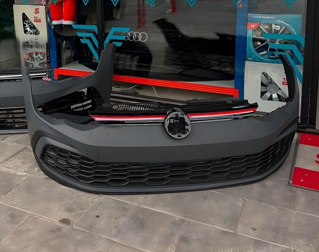 VW Golf 8 GTI пакет предна броня LED дифузьор решетка