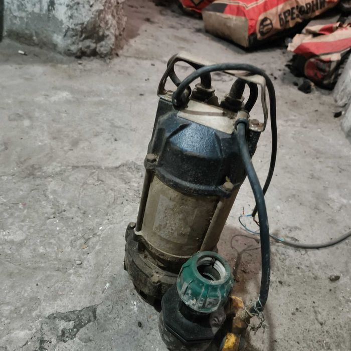 Гуном насос 220  жағдайы жаксы