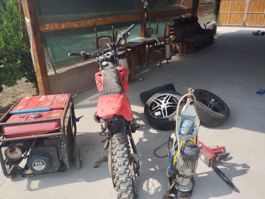 Un motor honda, generator o motosapa de vânzare