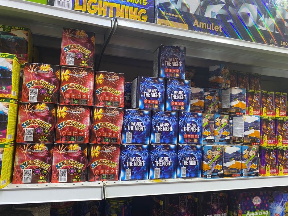 Салюттер сатылады! Продается фейерверки по доступным ценам!!