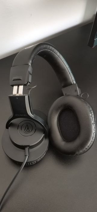 Audio-Technica ATH-M20x Студийни Слушалки