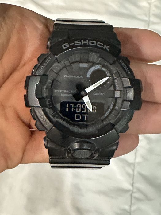 G-shock черен цвят