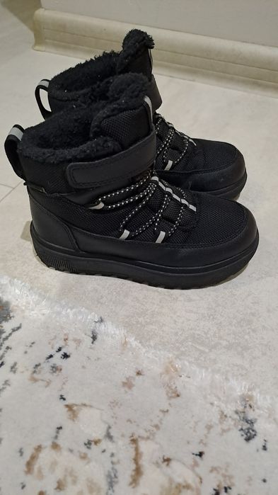 Детски боти и обувки hm, zara за момче 25, 26 и 27 номер