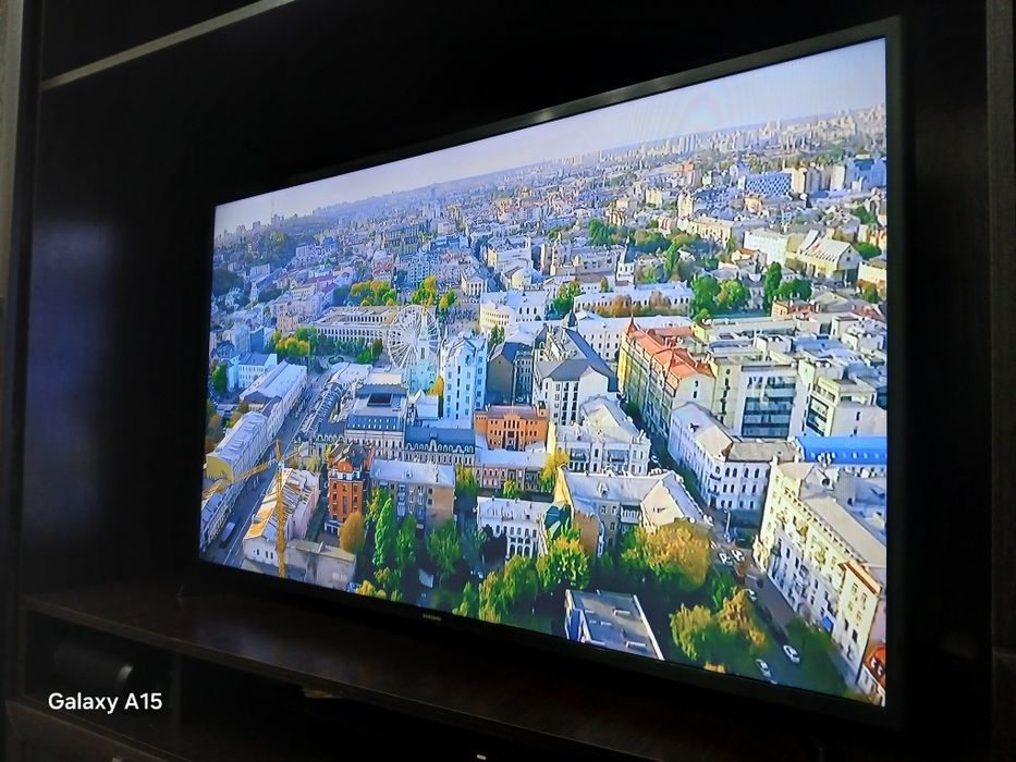 Продам телевизор самсунг