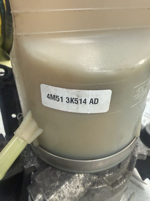 pompa servodirectie ford focus 2 cod 4M513K514AD