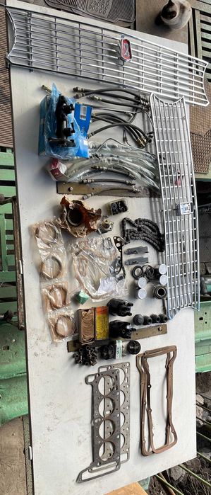 Нови и втора употреба/реставрирани части за ВАЗ/Лада