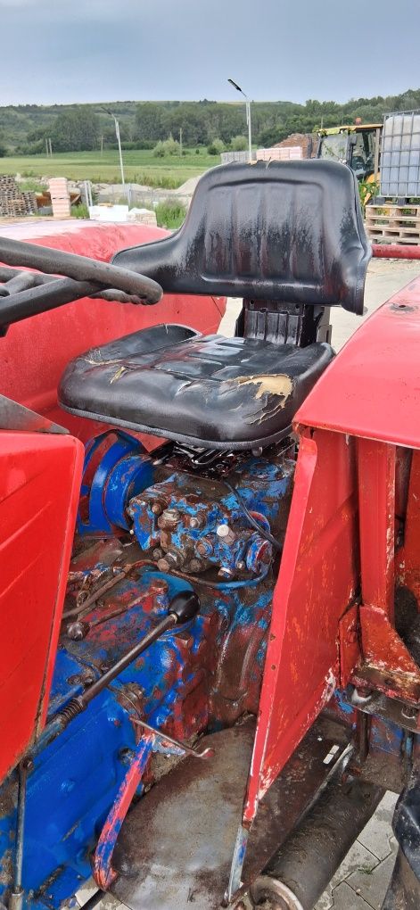 Vand Tractor U445