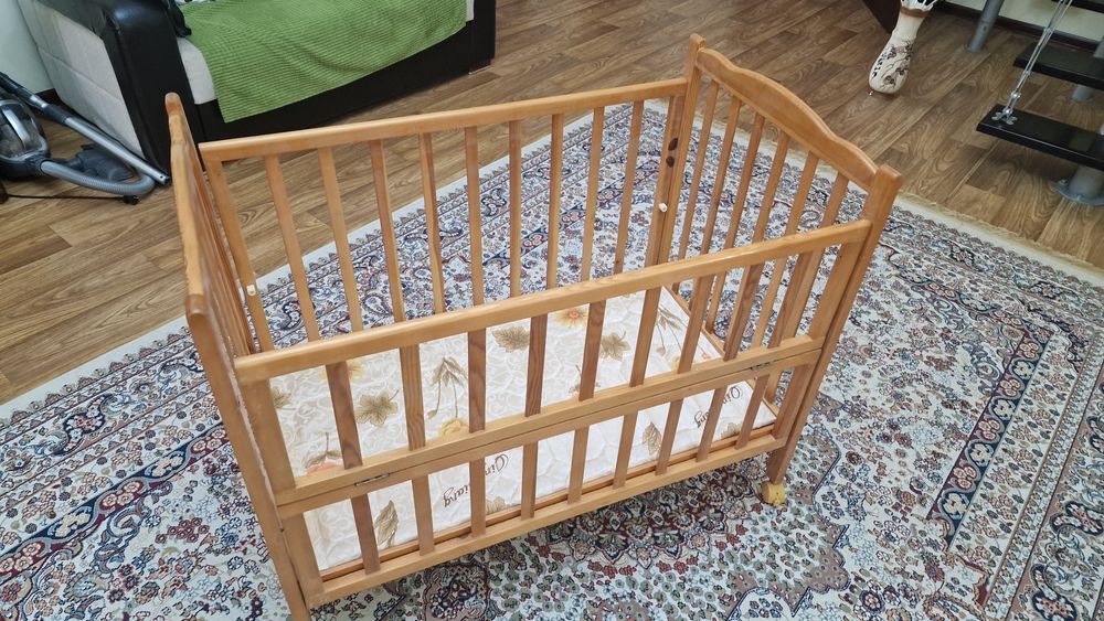 Манеж детский для малышей