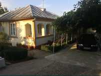 Vand casa cu teren 2700 mp Jaristea