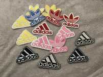 Patch-uri diverse/broderii (Adidas, Levi’s, Nike, Bella Ciao, Tommy H)