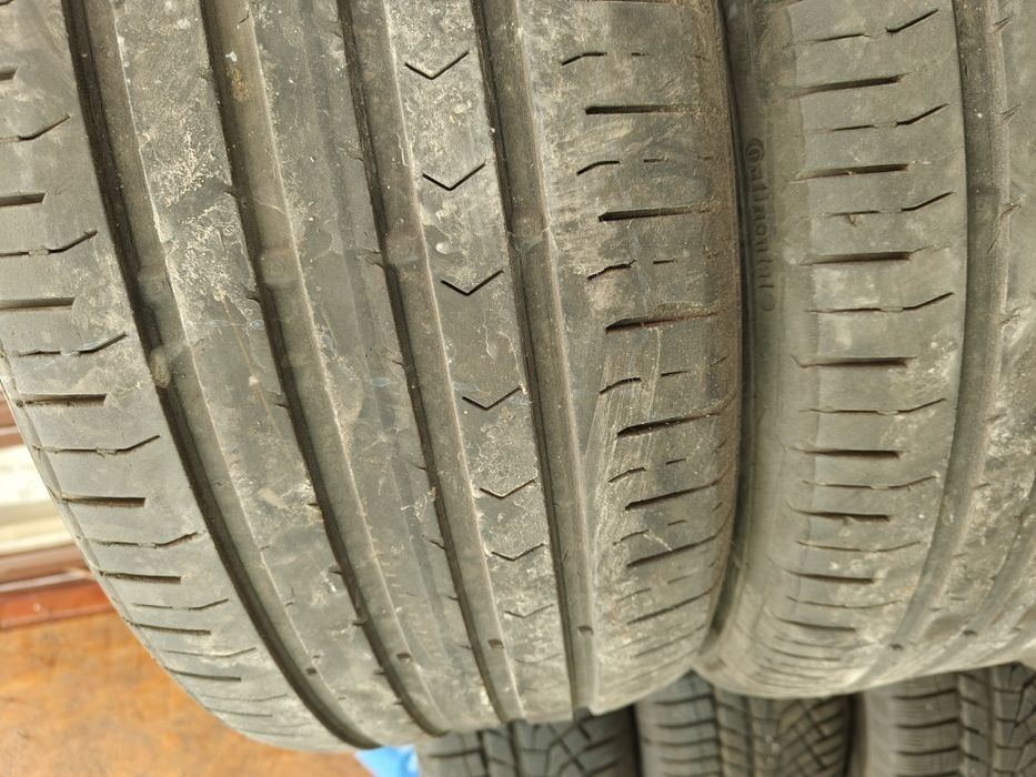 Vand 4 anvelope vara 235/55/r17