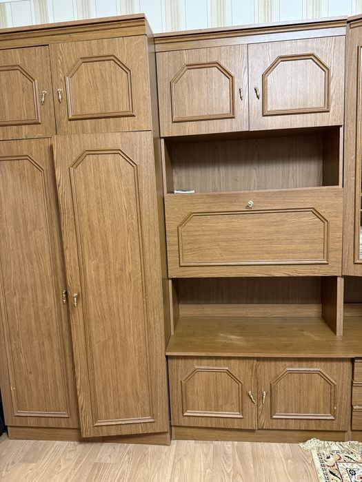 Стенка в гостинную