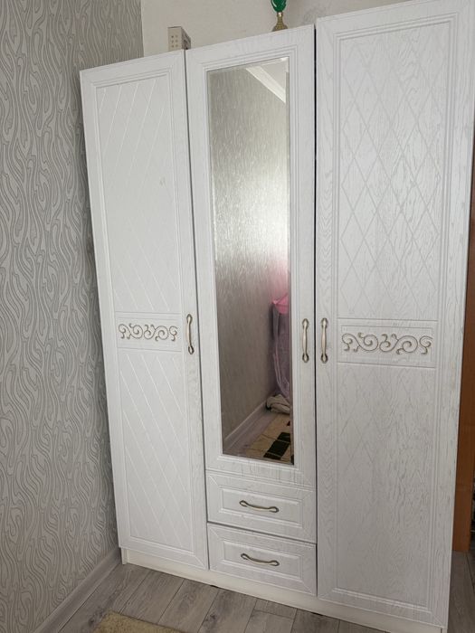 Шкаф для спальный хорошего качества