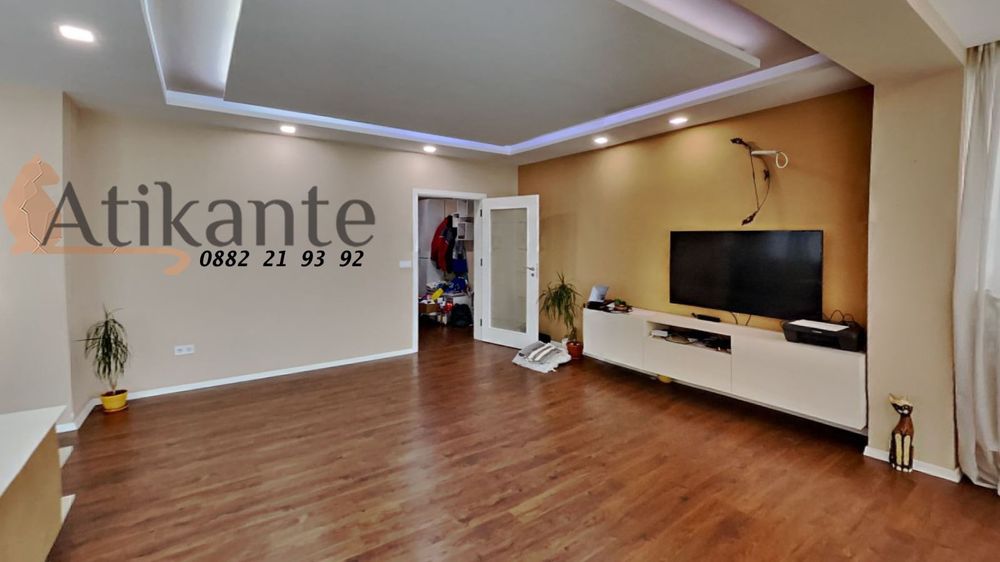 Дава се под наем Четиристаен апартамент в София, Редута - 120 кв.м за 1125 € - Снимка #2