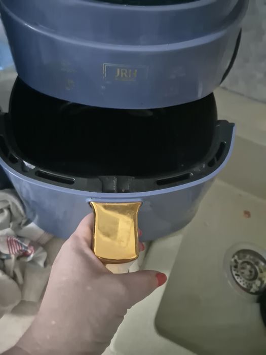 Air fryer cu aer cald/ friteuza capacitate 6 litri