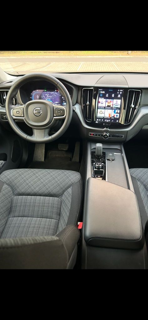 Volvo XC 60, 2022, 22500km