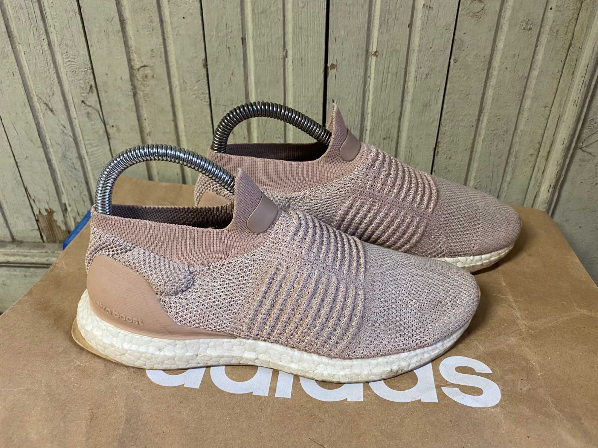 ''Adidas Ultraboost Ultra Boost Laceless''оригинални маратонки 37 ном