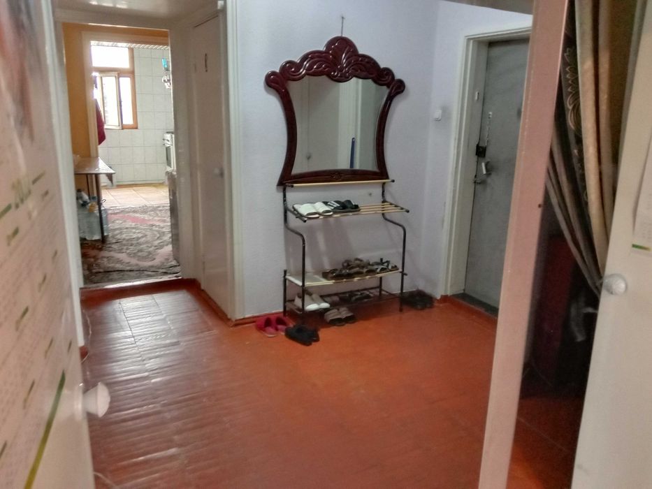 4 xonali kvartira, shifokorlar shaharchasi (Medgorodok)